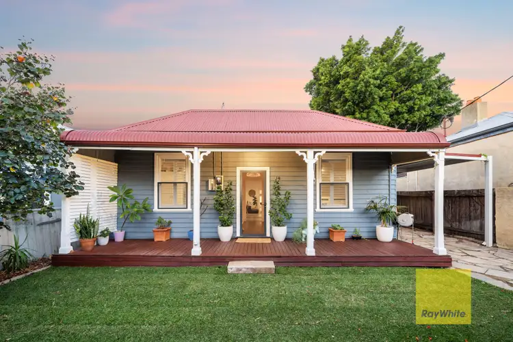 14 Fifth Avenue, Beaconsfield WA 6162
