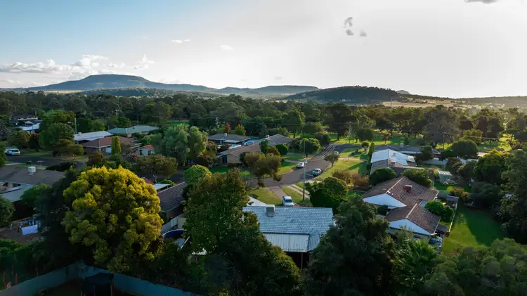 Fifth view of Homely house listing, 10 Daniel Keane Crescent, Gunnedah NSW 2380