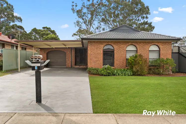 4 Hoyle Drive, Dean Park NSW 2761