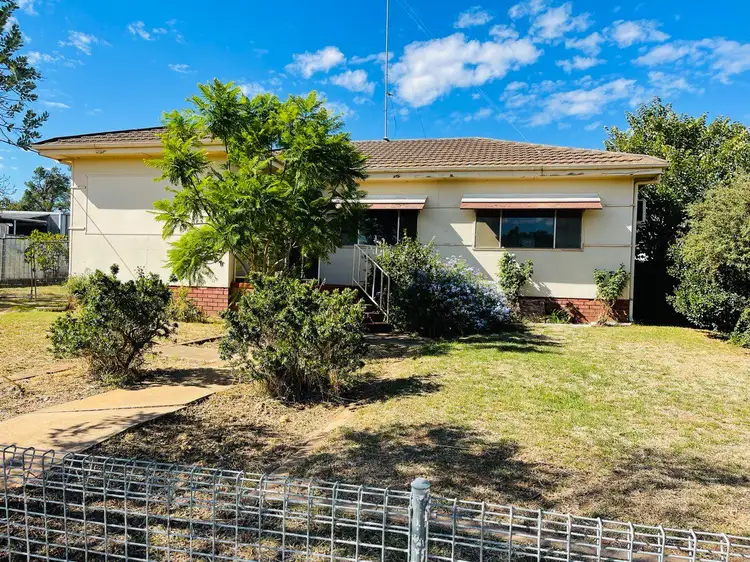 61 McDonnell Street, Condobolin NSW 2877