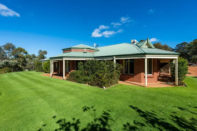 105 Ghost Gum Ridge, Chittering WA 6084