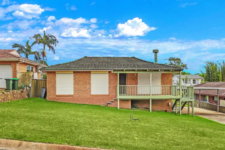 8 Diamond Place, Eagle Vale NSW 2558