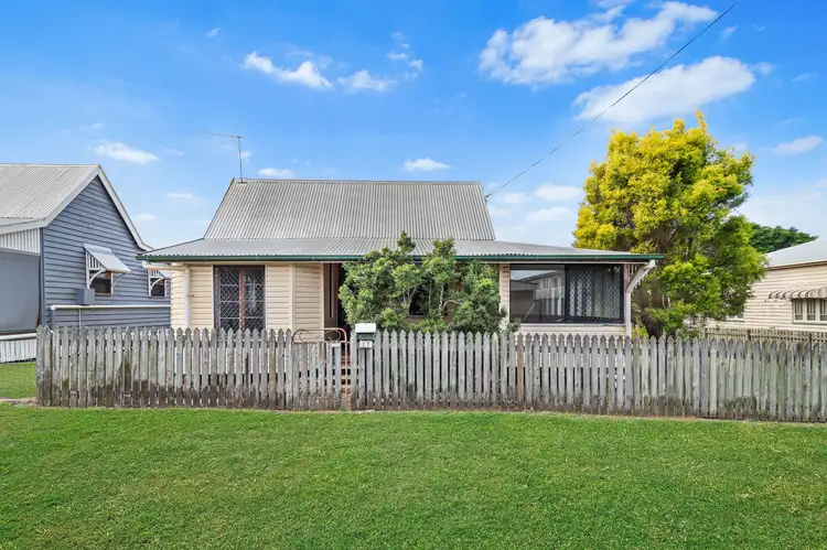 17 Howard Street, Maryborough QLD 4650