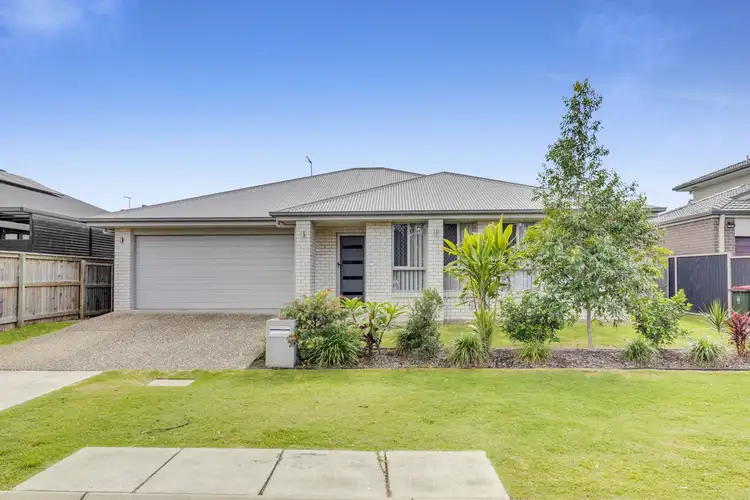 16 Yore Place, Bracken Ridge QLD 4017