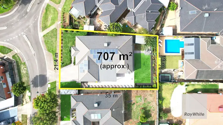 Second view of Homely house listing, 3 Bothwell Green, Derrimut VIC 3026