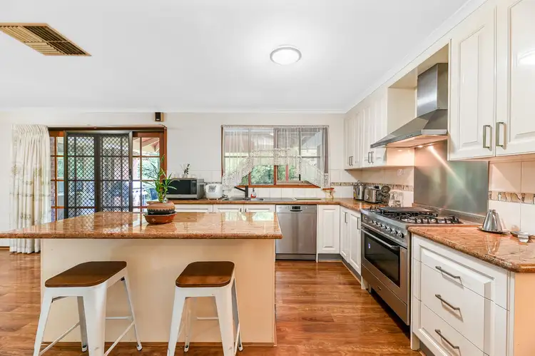 Fourth view of Homely house listing, 3 Duckworth Close, Berwick VIC 3806
