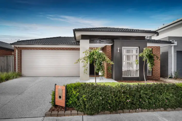 23 Knightsford Avenue, Clyde VIC 3978