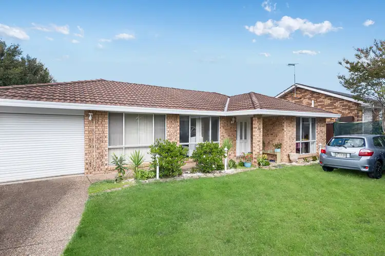 29 Columbia Street, Kearns NSW 2558