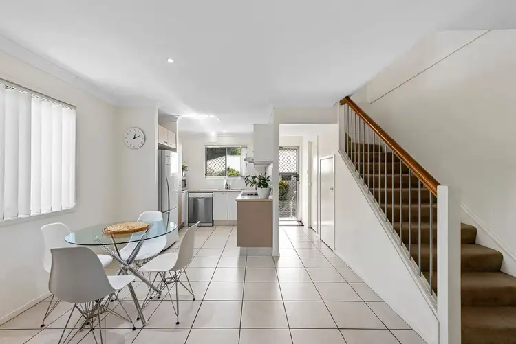 Fourth view of Homely townhouse listing, 2/130 Jutland Street, Oxley QLD 4075