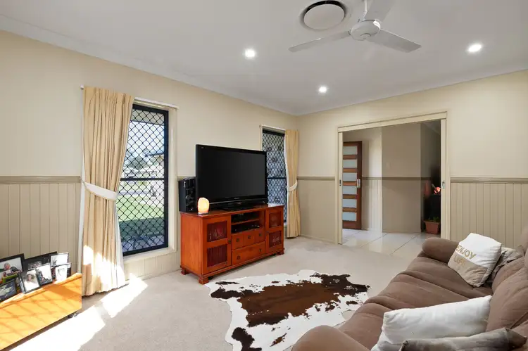 Sixth view of Homely house listing, 6 Carrington Place, Emerald QLD 4720
