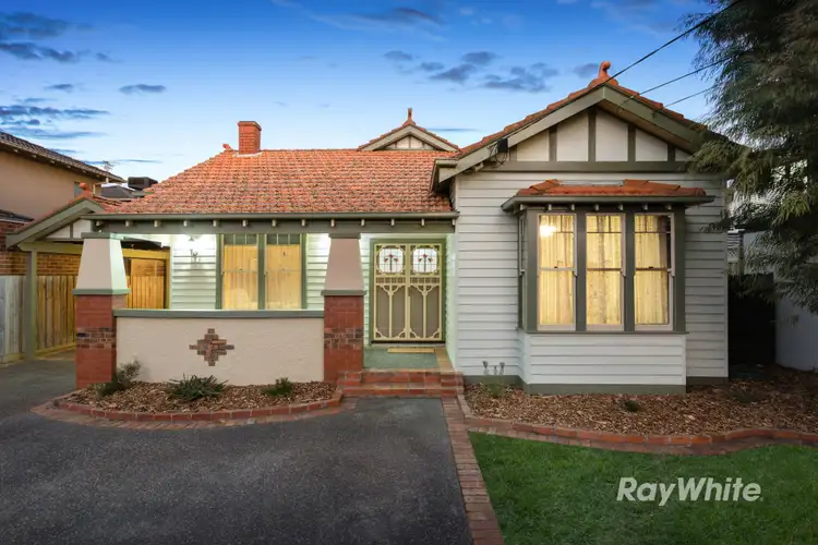 44 Golf Links Avenue, Oakleigh VIC 3166