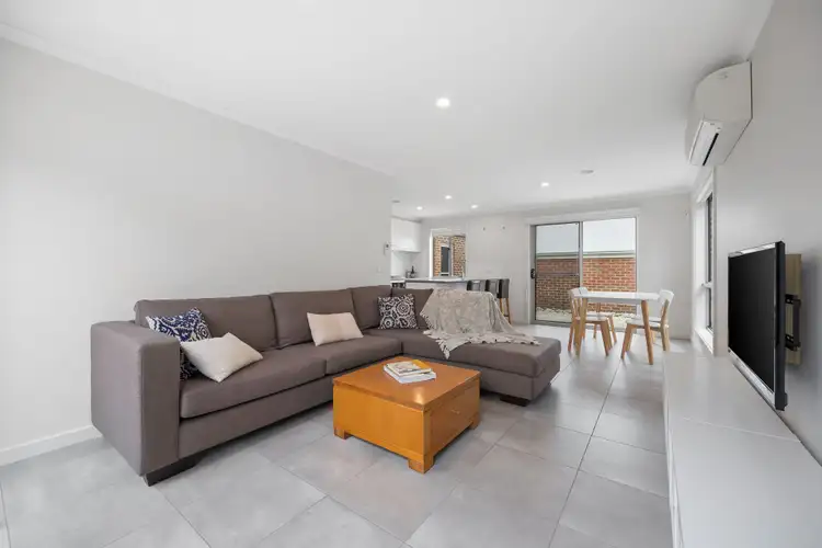 Sixth view of Homely townhouse listing, 1/415b Ligar Street, Soldiers Hill VIC 3350