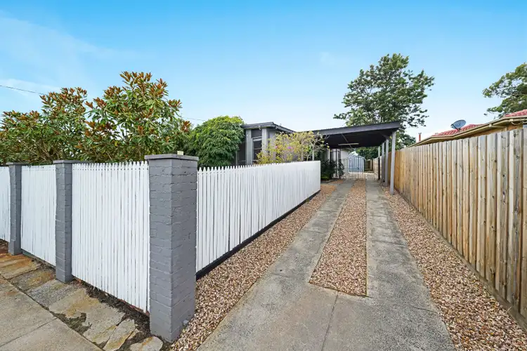 Second view of Homely house listing, 10 Telopea Court, Frankston North VIC 3200