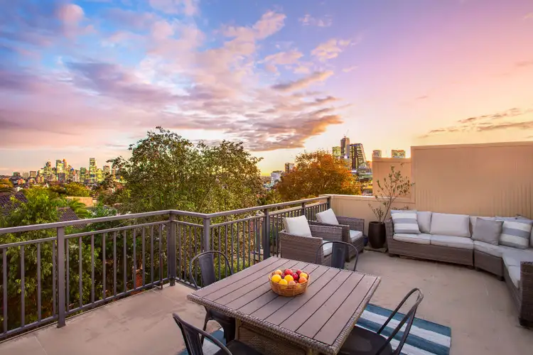 Second view of Homely townhouse listing, 2/37 Raymond Road, Neutral Bay NSW 2089