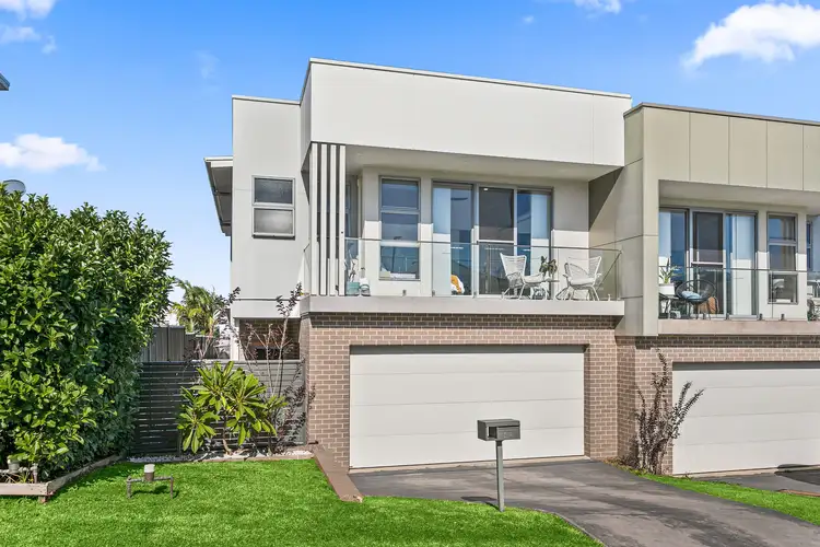 Main view of Homely house listing, 32 Elizabeth Circuit, Flinders NSW 2529