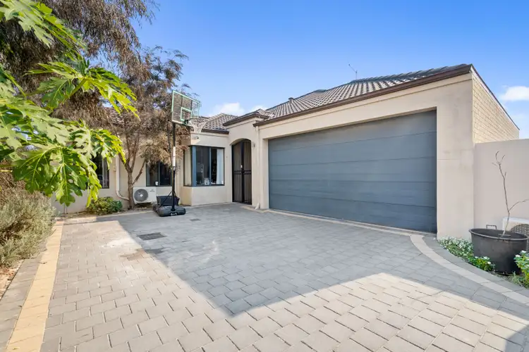 313b Grand Promenade, Dianella WA 6059