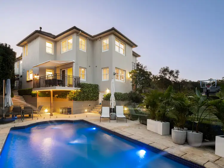 16 The Crest, Killara NSW 2071