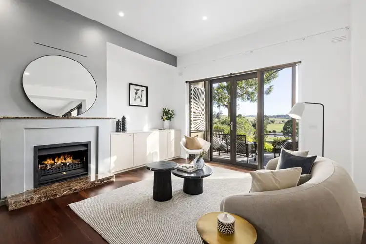 Sixth view of Homely house listing, 2 Turnberry Lane, Chirnside Park VIC 3116