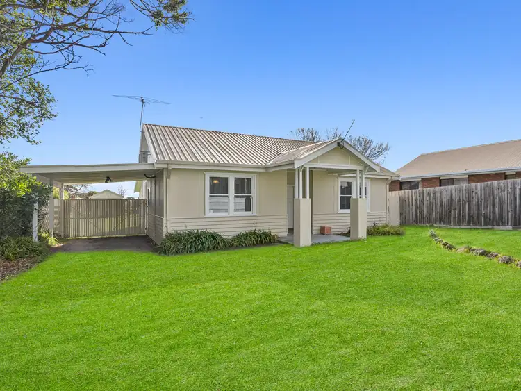 Second view of Homely house listing, 4 Barry Street, Rosebud VIC 3939