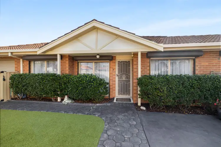 Main view of Homely unit listing, 1/9 Hazel Grove, Pascoe Vale VIC 3044