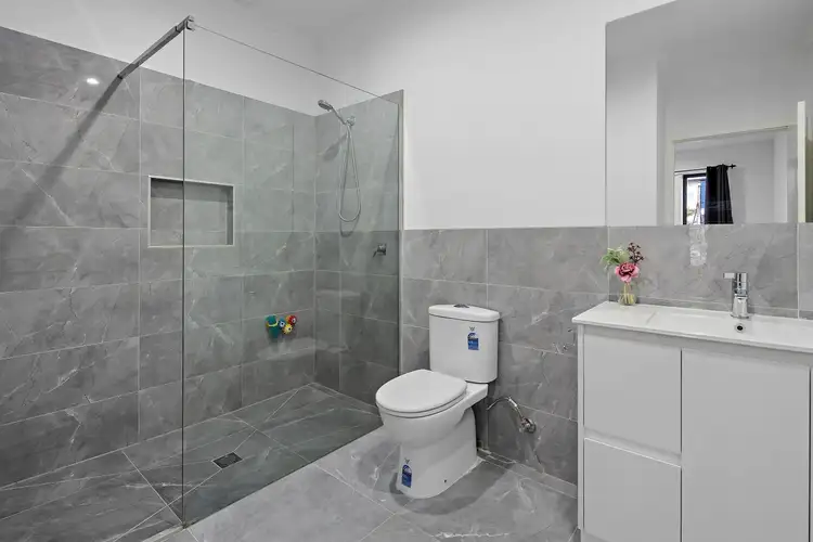 Sixth view of Homely house listing, 76 Derrick Street, Lalor VIC 3075