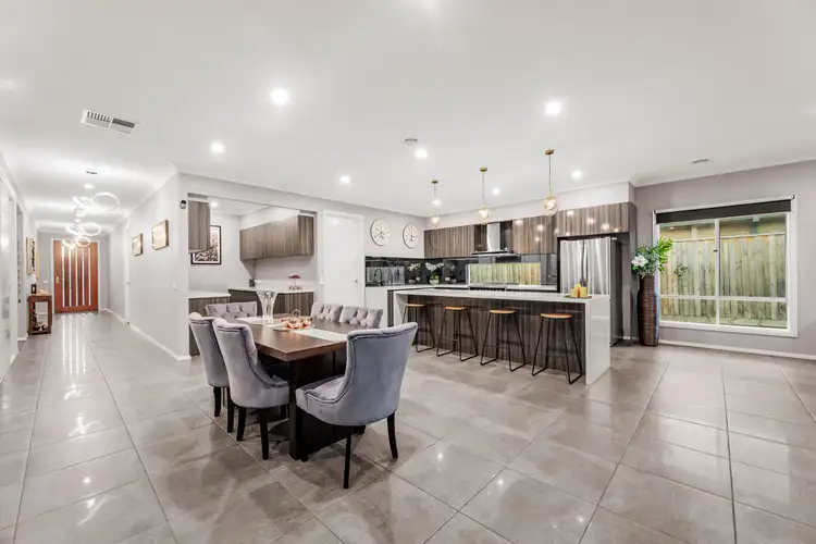 Second view of Homely house listing, 11 Greenock Crescent, Wantirna VIC 3152