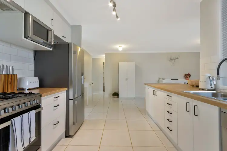 Sixth view of Homely house listing, 10 Ronan Court, Gawler East SA 5118