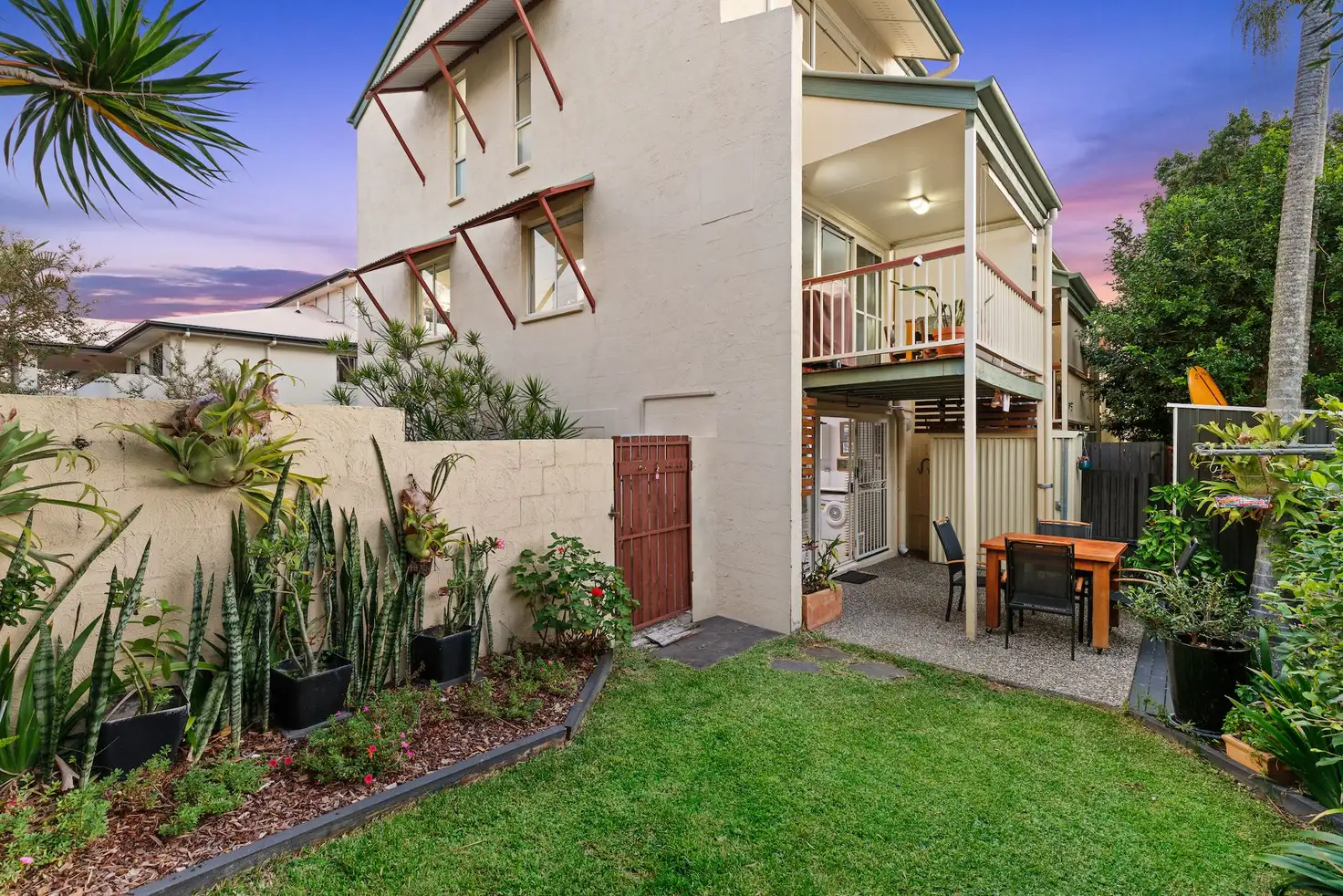 Main view of Homely townhouse listing, 1/25 View Street, Mount Gravatt East QLD 4122