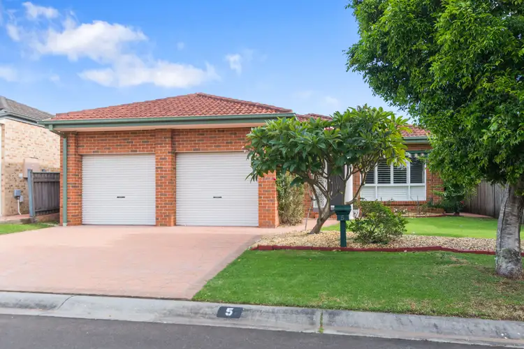 5 Longley Grove, Kanahooka NSW 2530