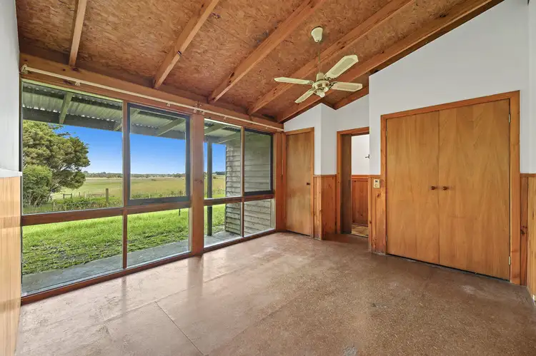 Fifth view of Homely house listing, 2886 Westernport Road, Drouin South VIC 3818