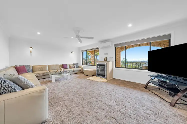 Fifth view of Homely house listing, 14 Harvey Place, Endeavour Hills VIC 3802