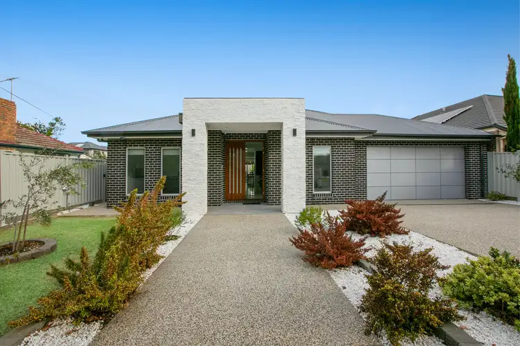Main view of Homely house listing, 79 Broadhurst Avenue, Reservoir VIC 3073