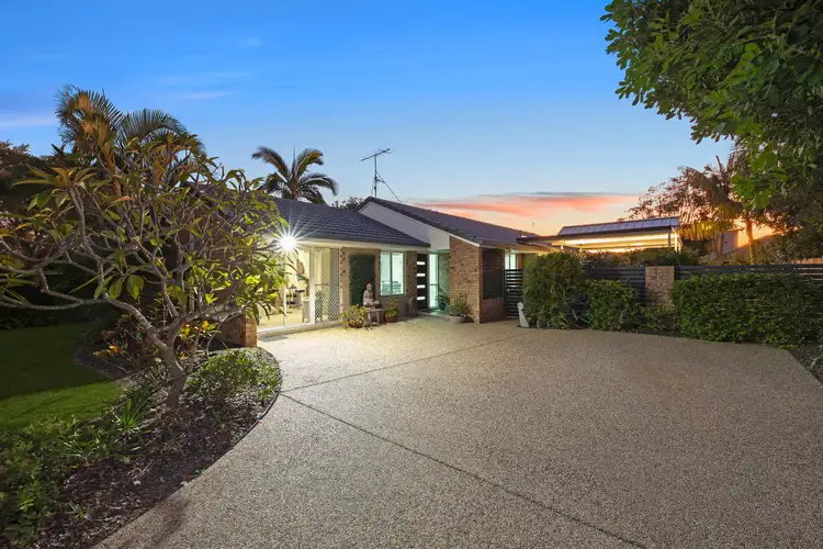 14 Vauxhall Street, Minyama QLD 4575