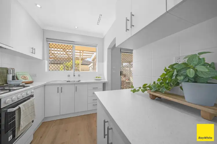 Seventh view of Homely semi-detached listing, 16 Bath Road, Morley WA 6062