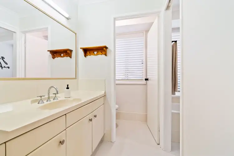 Sixth view of Homely house listing, 1 Peacock Way, Currans Hill NSW 2567