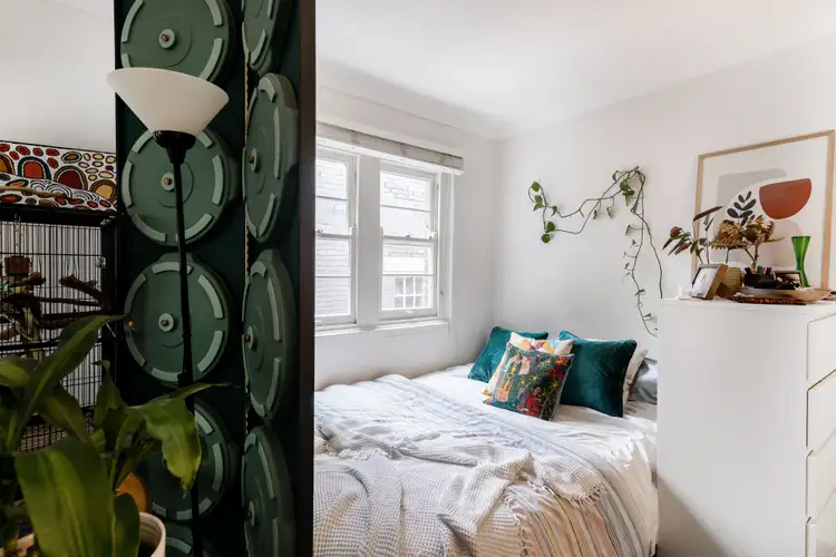 Fifth view of Homely studio listing, 15/4 McDonald Street, Potts Point NSW 2011