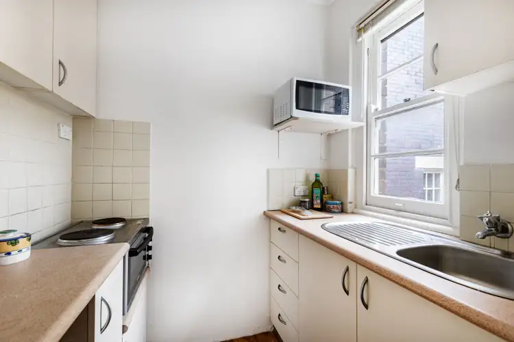 Sixth view of Homely studio listing, 15/4 McDonald Street, Potts Point NSW 2011