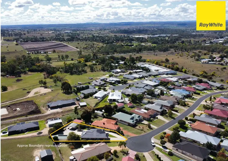 Third view of Homely house listing, 25 Crestview Place, Inverell NSW 2360