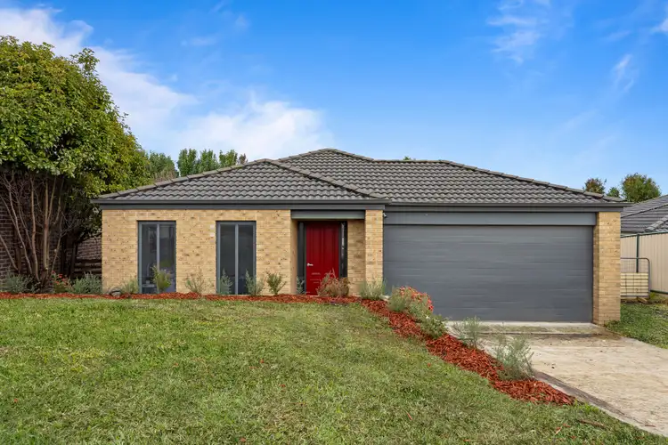 3 Frow Court, Canadian VIC 3350