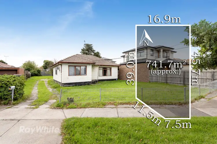 45 Carinish Road, Clayton VIC 3168