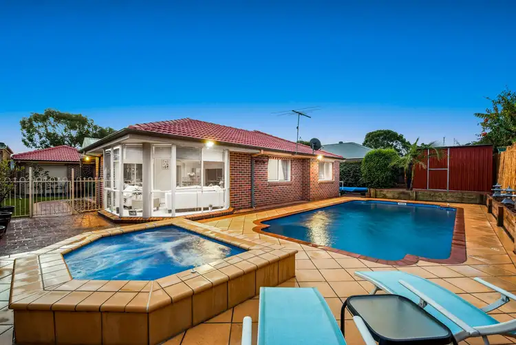 6 Wintersun Road, Berwick VIC 3806