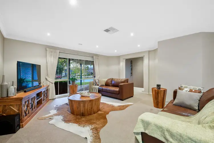 Third view of Homely house listing, 6 Wintersun Road, Berwick VIC 3806