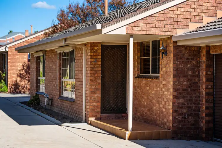 Third view of Homely house listing, 2/359 Wilson Street, East Albury NSW 2640