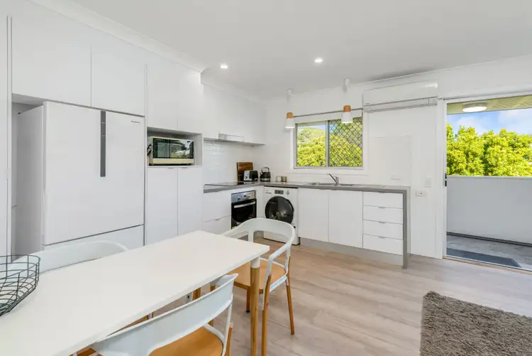 Fourth view of Homely unit listing, 5/5 Station Street, Tugun QLD 4224