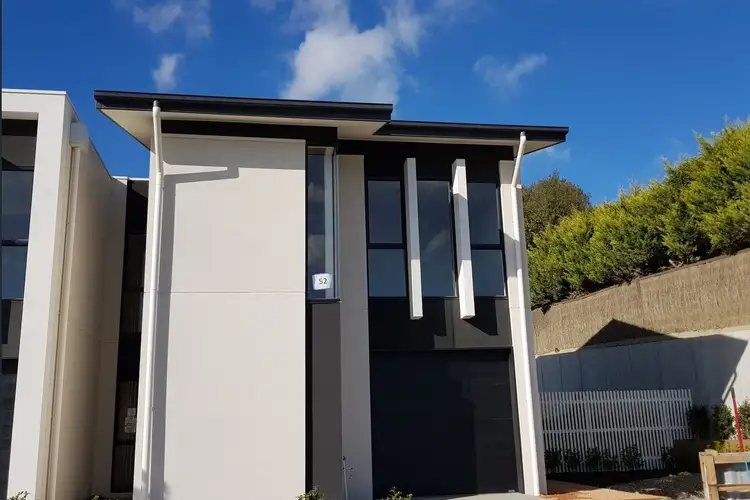 60 Amadeo Way, Chirnside Park VIC 3116