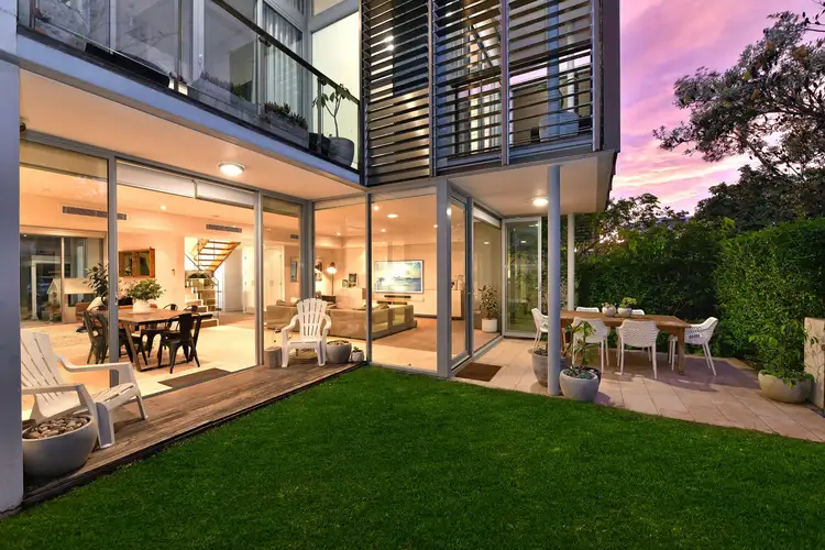9 Gubbuteh Road, Little Bay NSW 2036