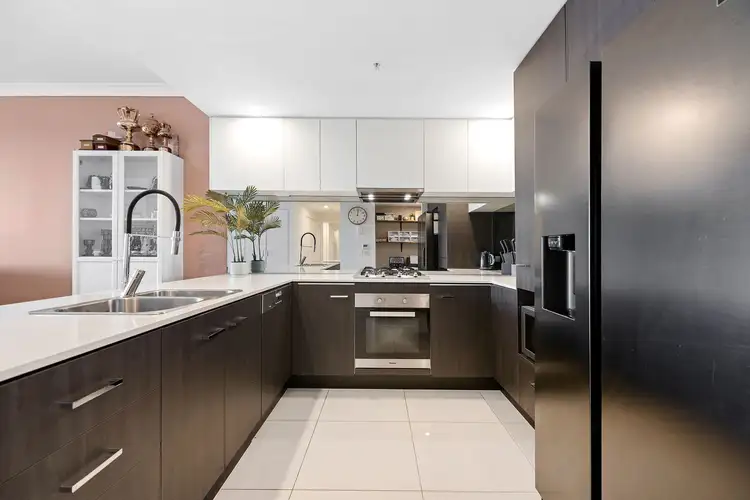 Sixth view of Homely apartment listing, 3304/25 East Quay Drive, Biggera Waters QLD 4216