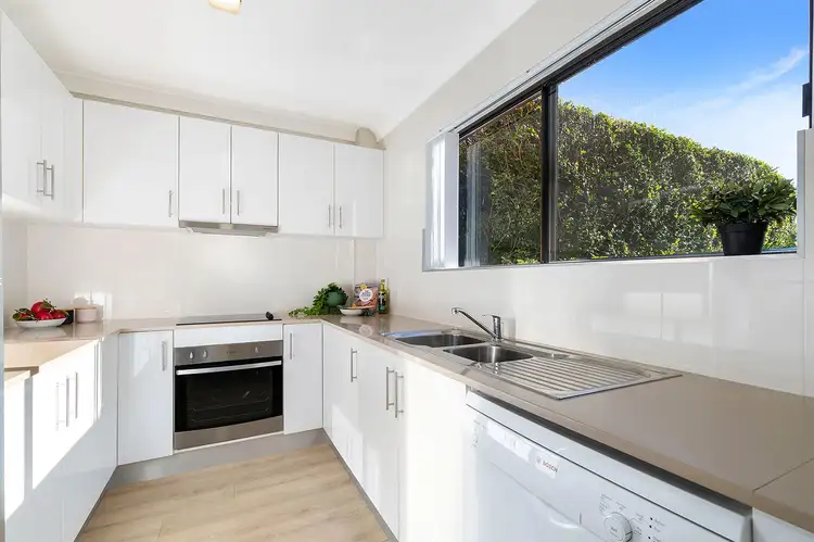 Fourth view of Homely unit listing, 5/11-19 View Street, Chatswood NSW 2067