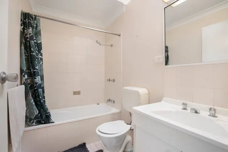 Fifth view of Homely block of units listing, 31-35 Niagara Street, Armidale NSW 2350