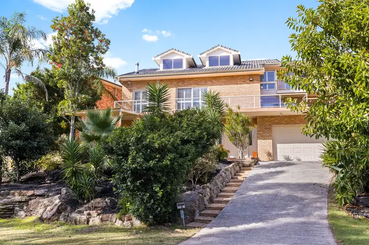 10 Kippax Place, Menai NSW 2234
